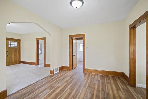 203 E Porter St, Jackson, MI 49202 photo 10