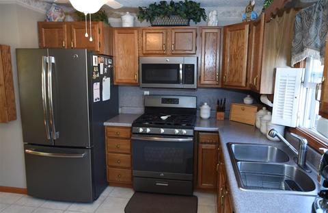 3350 Hatch, Jackson, MI 49201 photo 4