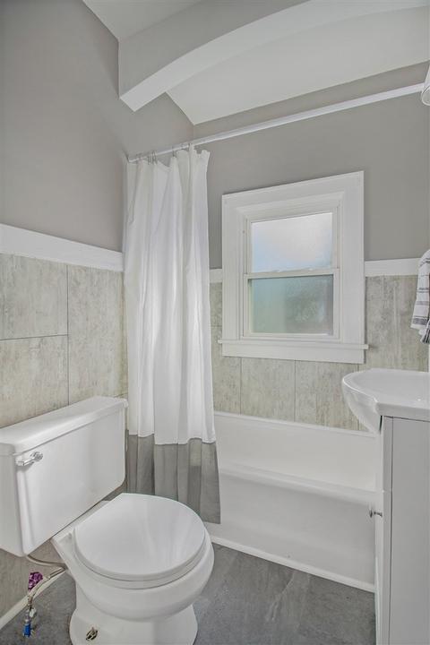 712 Bellevue, Jackson, MI 49202 photo 22
