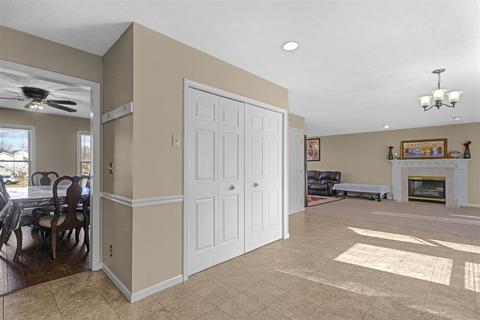 4919 Ledgerock, Jackson, MI 49201 photo 10