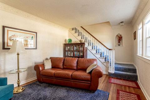 809 Brighton, Jackson, MI 49203 photo 4