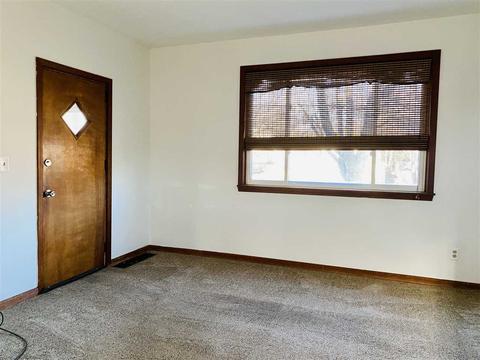 609 S Pleasant St, Jackson, MI 49201 photo 11