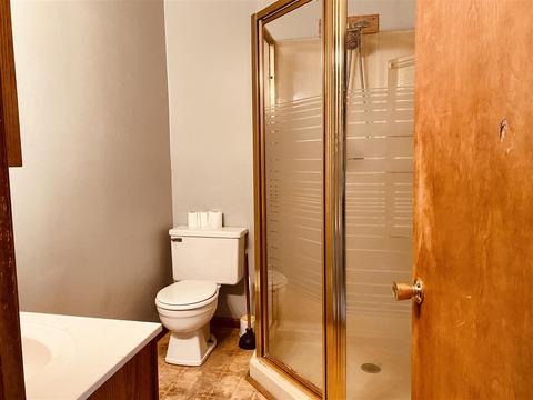 609 S Pleasant St, Jackson, MI 49201 photo 9