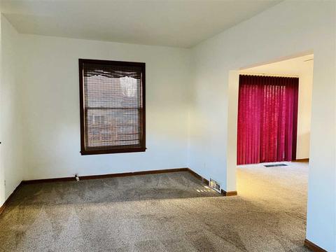 609 S Pleasant St, Jackson, MI 49201 photo 7
