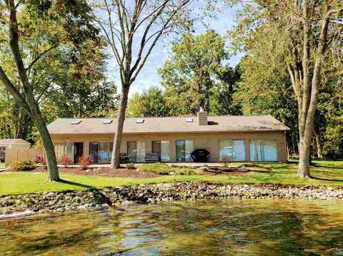 2206 Vandemere Dr, Jackson, MI 49201 photo 3