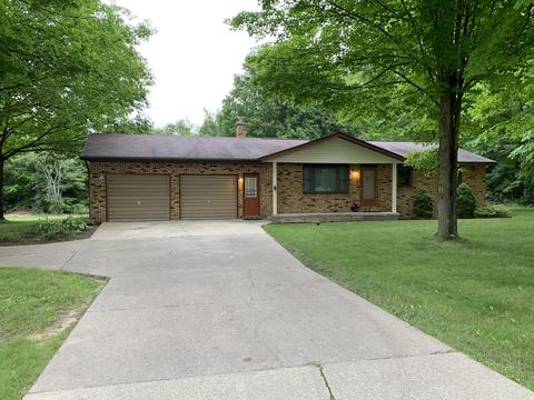 6210 N Whites Bridge Rd, Belding, MI 48809 photo 2