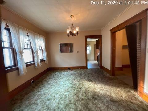 1036 First St, Jackson, MI 49203 photo 4