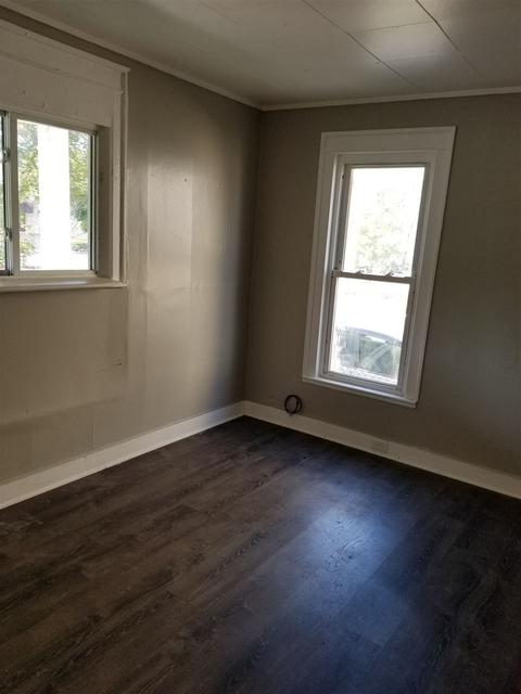 1221 First St, Jackson, MI 49203 photo 10