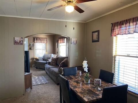 401 E Argyle, Jackson, MI 49202 photo 6