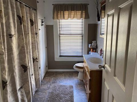 401 E Argyle, Jackson, MI 49202 photo 10