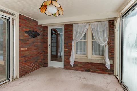 2124 Spring Arbor Rd, Jackson, MI 49203 photo 9