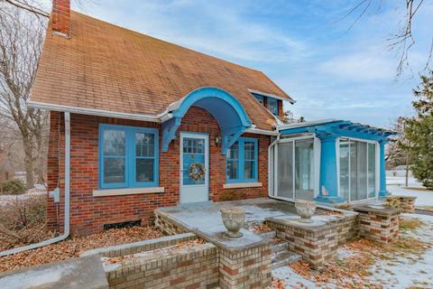 2124 Spring Arbor Rd, Jackson, MI 49203 photo 2