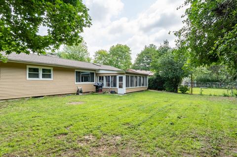 3649 Lancaster Dr, Kalamazoo, MI 49006 photo 23
