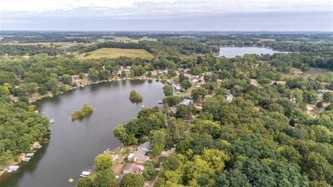 10280 Greenlawn E, Jerome, MI 49249 photo 11