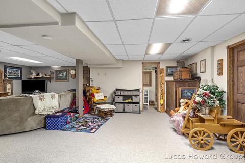 2275 136th Ave, Dorr, MI 49323 photo 23