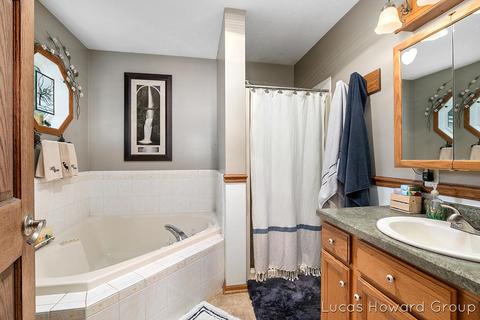 2275 136th Ave, Dorr, MI 49323 photo 16