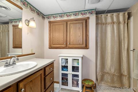 2275 136th Ave, Dorr, MI 49323 photo 29