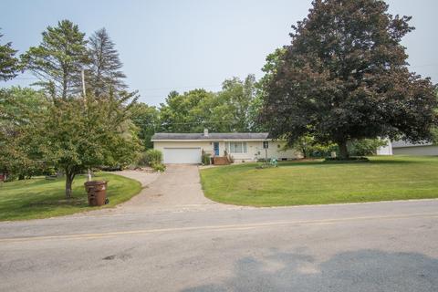 2331 Lakeside Dr, Stanton, MI 48888 photo 37