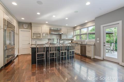 830 Skyevale NE, Ada, MI 49301 photo 9
