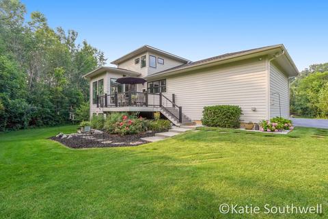 830 Skyevale NE, Ada, MI 49301 photo 37