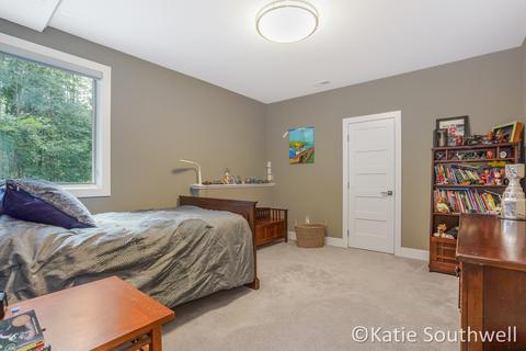 830 Skyevale NE, Ada, MI 49301 photo 33