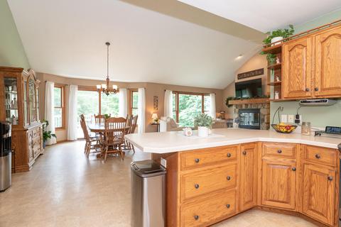 504 3rd St, Plainwell, MI 49080 photo 18