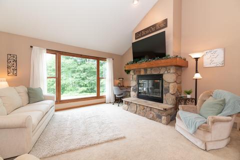504 3rd St, Plainwell, MI 49080 photo 4