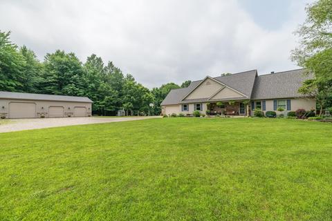 504 3rd St, Plainwell, MI 49080 photo 88