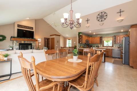 504 3rd St, Plainwell, MI 49080 photo 12
