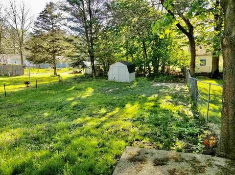 2413 Crest Ave, Jackson, MI 49203 photo 6