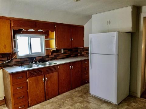 2413 Crest Ave, Jackson, MI 49203 photo 2