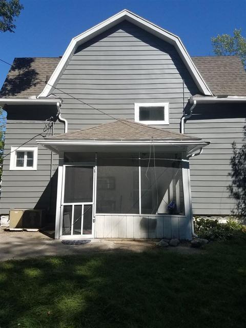 1304 Mound, Jackson, MI 49203 photo 2