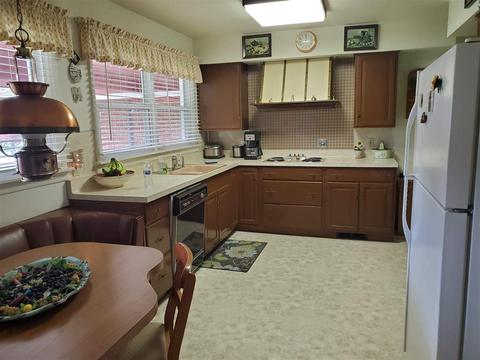 2355 Maple Dr, Jackson, MI 49203 photo 14