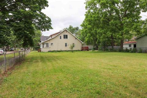 144 E Robinson St, Jackson, MI 49203 photo 2