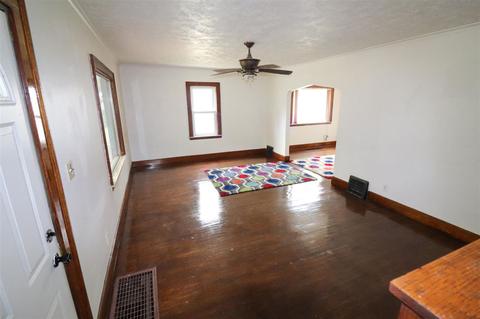144 E Robinson St, Jackson, MI 49203 photo 5