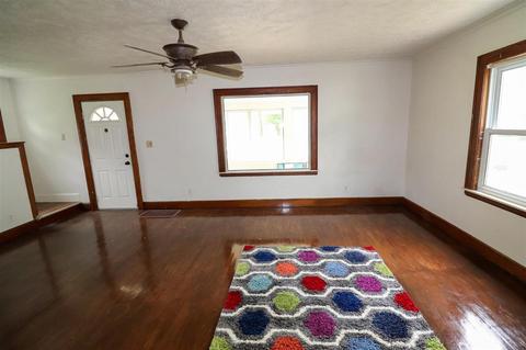 144 E Robinson St, Jackson, MI 49203 photo 7