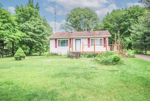 6637 Deweese, Jackson, MI 49201 photo 2