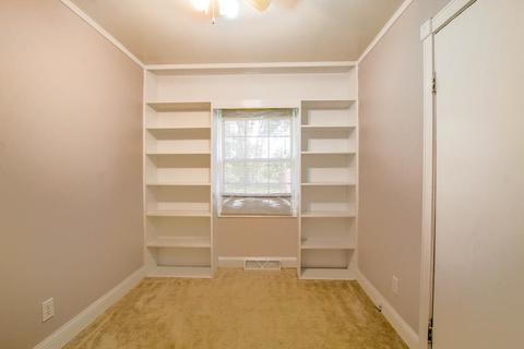 6637 Deweese, Jackson, MI 49201 photo 9
