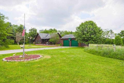 4792 Blackman Rd, Jackson, MI 49201 photo 3