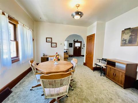 322 Carr St, Jackson, MI 49201 photo 8
