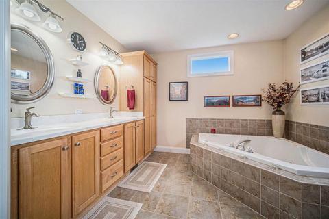 3837 Thorncrest Dr, Jackson, MI 49203 photo 13