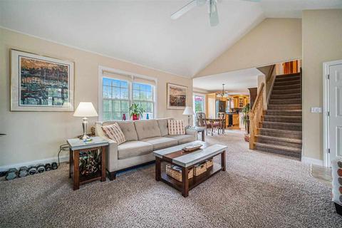 3837 Thorncrest Dr, Jackson, MI 49203 photo 4
