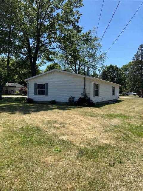 6027 Stetler Dr, Jackson, MI 49201 photo 3
