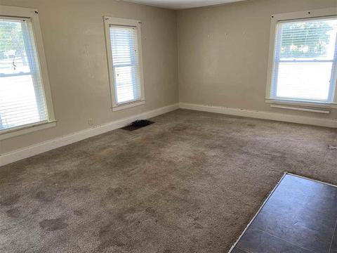 109 E Walnut St, Albion, MI 49224 photo 15