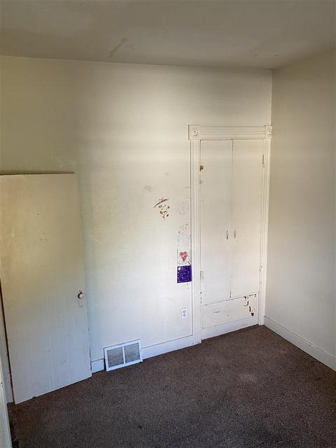 109 E Walnut St, Albion, MI 49224 photo 9