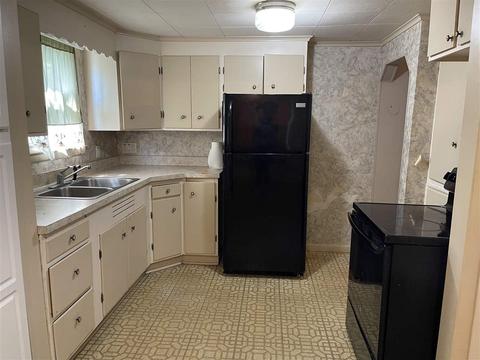 901 Grant, Jackson, MI 49203 photo 5