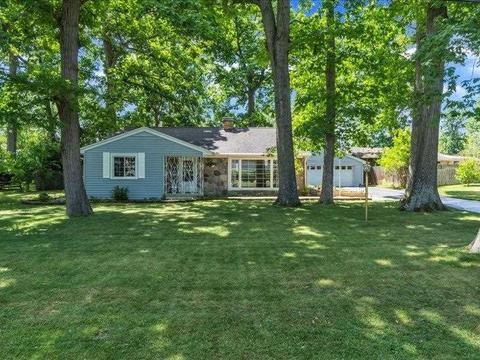 1621 Herkimer Dr, Jackson, MI 49203 photo 2