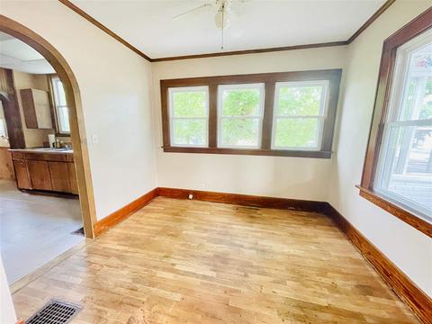 307 E Mcdevitt, Jackson, MI 49203 photo 6