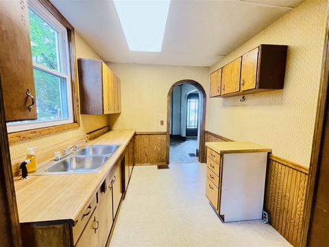 307 E Mcdevitt, Jackson, MI 49203 photo 11