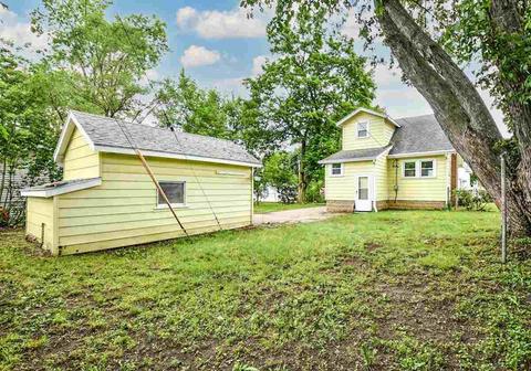 307 E Mcdevitt, Jackson, MI 49203 photo 2